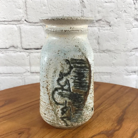 Vintage Four Sided Textured Decorative Vase - Picture 3 of 5